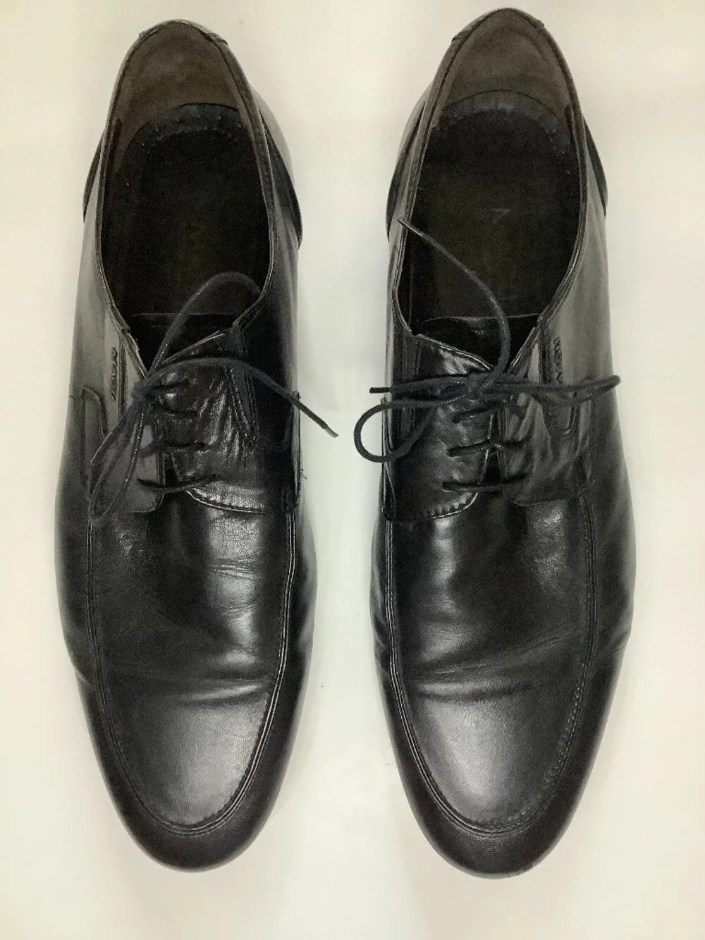 Magli by Bruno Magli Metallic Leather Oxford Lace-Up Shoes